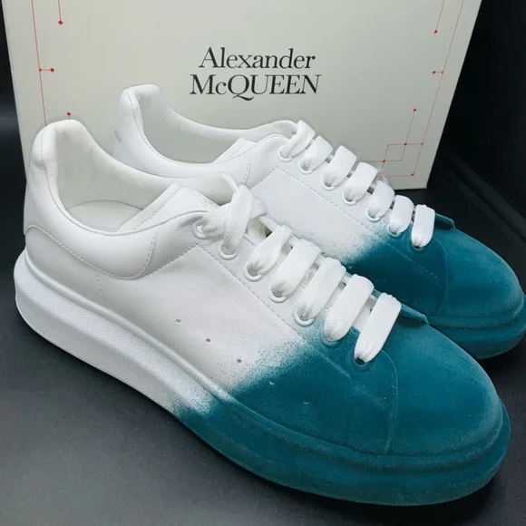 Alexander McQueen Men’s Oversized Sprayed Sneakers Size 11 NWB AUTHENTIC - Picture 3 of 10